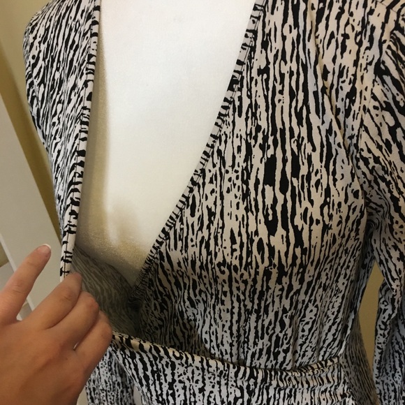 Banana Republic Faux Wrap Dress tiger animal print - Picture 13 of 14